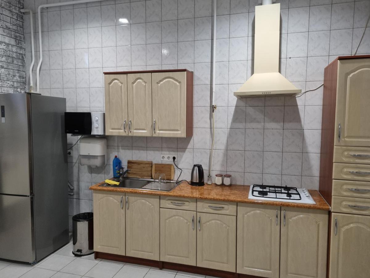 Ник Аэро Hotell Kharkiv Eksteriør bilde