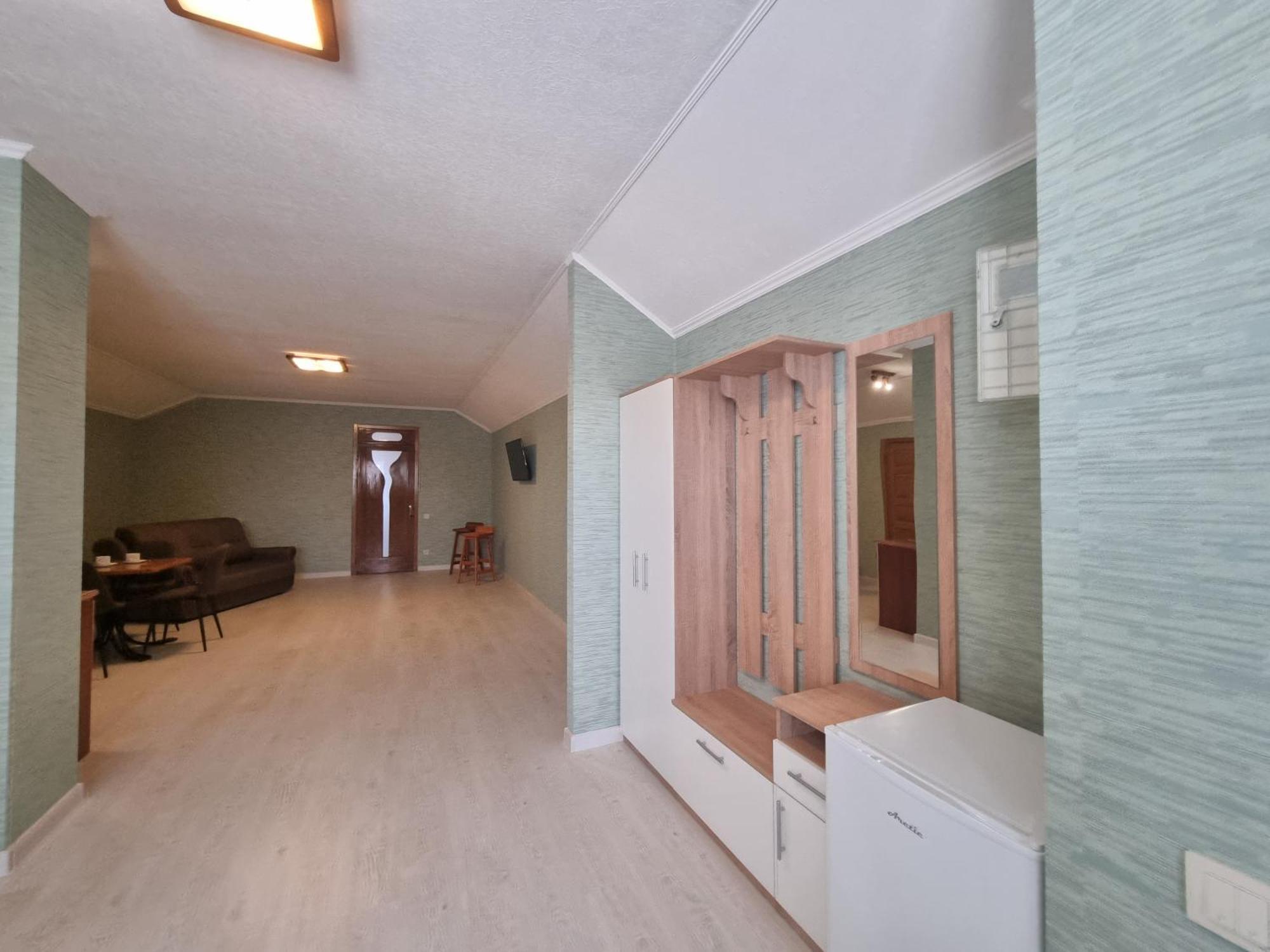 Ник Аэро Hotell Kharkiv Rom bilde