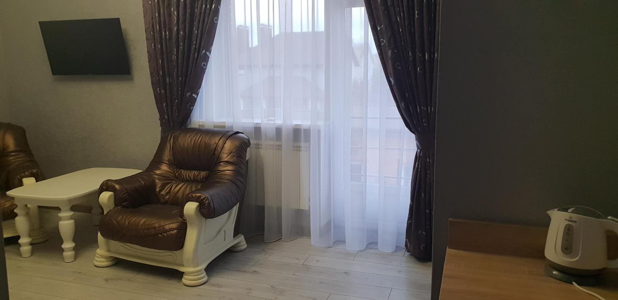 Ник Аэро Hotell Kharkiv Rom bilde